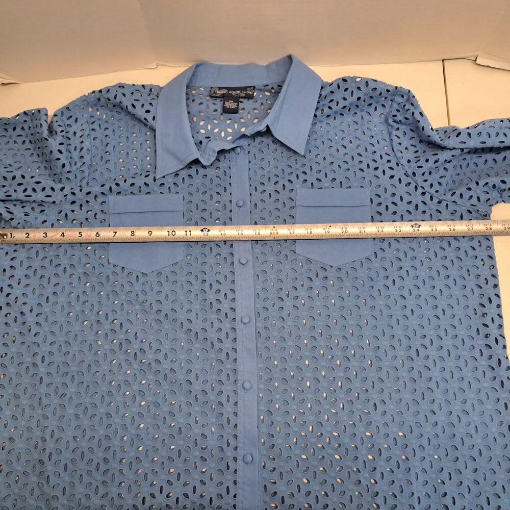 Susan Graver Women's 2X Blue Cut Out Blouse - Picture 6 of 7